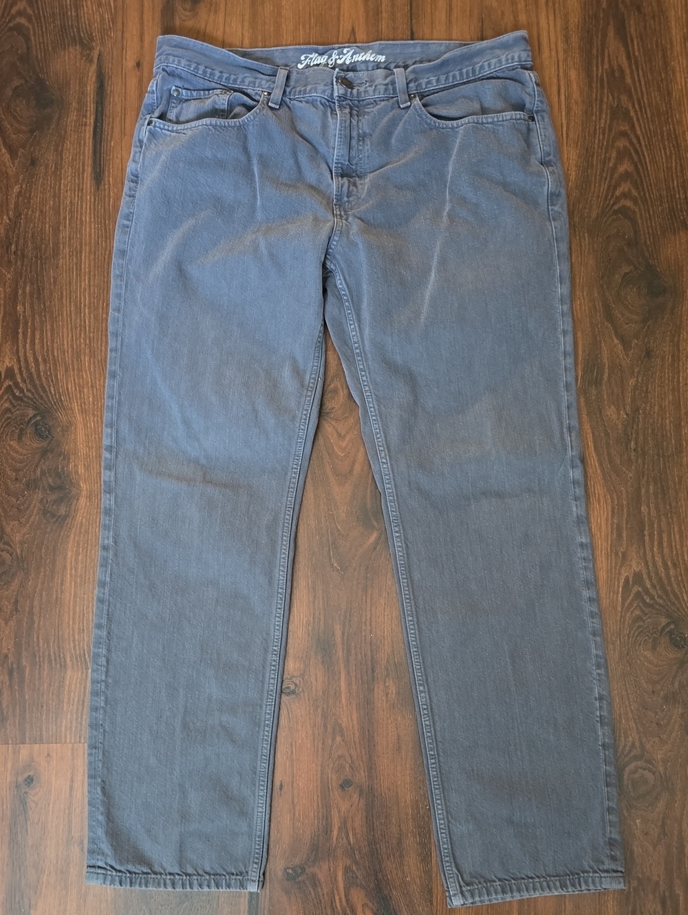 Men's Gray Straight-Leg Jeans 36W/32L